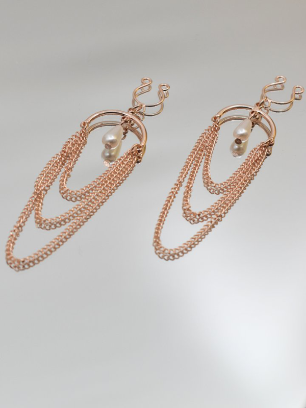 Bijoux de seins avec 3 chainettes et une perle Lingerie Accessoires Oh! Darling