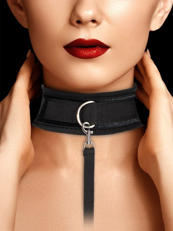 Collier et laisse Velvet Ouch BDSM Kit d'attache Oh! Darling