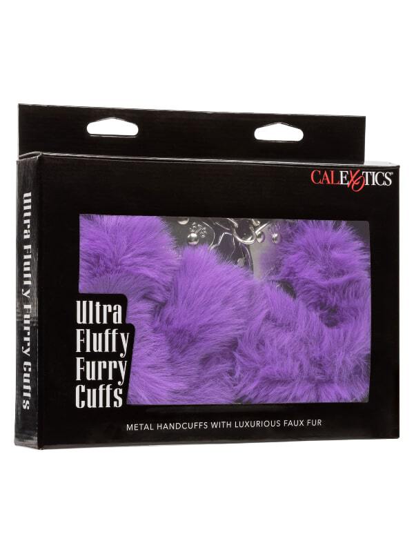 Menottes en fourrure Fluffy Calexotics BDSM Menotte Oh! Darling