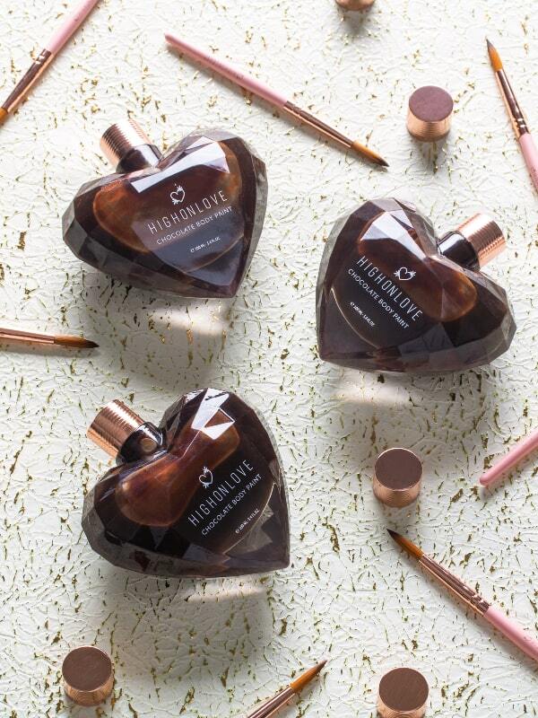 Peinture pour le corps Chocolat Noir High On Love Bien-être Massage du corps Oh! Darling