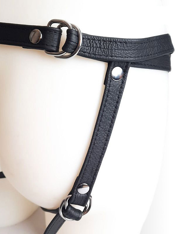 Harnais Strap-On en cuir avec plastron amovible The Sinners Sextoys Gode ceinture Oh! Darling