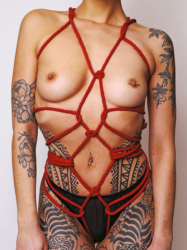 Corde naturelle rouge pour Shibari The Sinners 8M BDSM Kit d'attache Oh! Darling